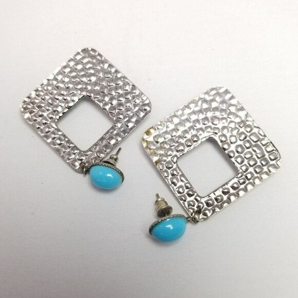 Vintage Blue Cabochon and Silver Tone Dangle Earrings, Hammered Textured, Estate - Picture 3 of 6